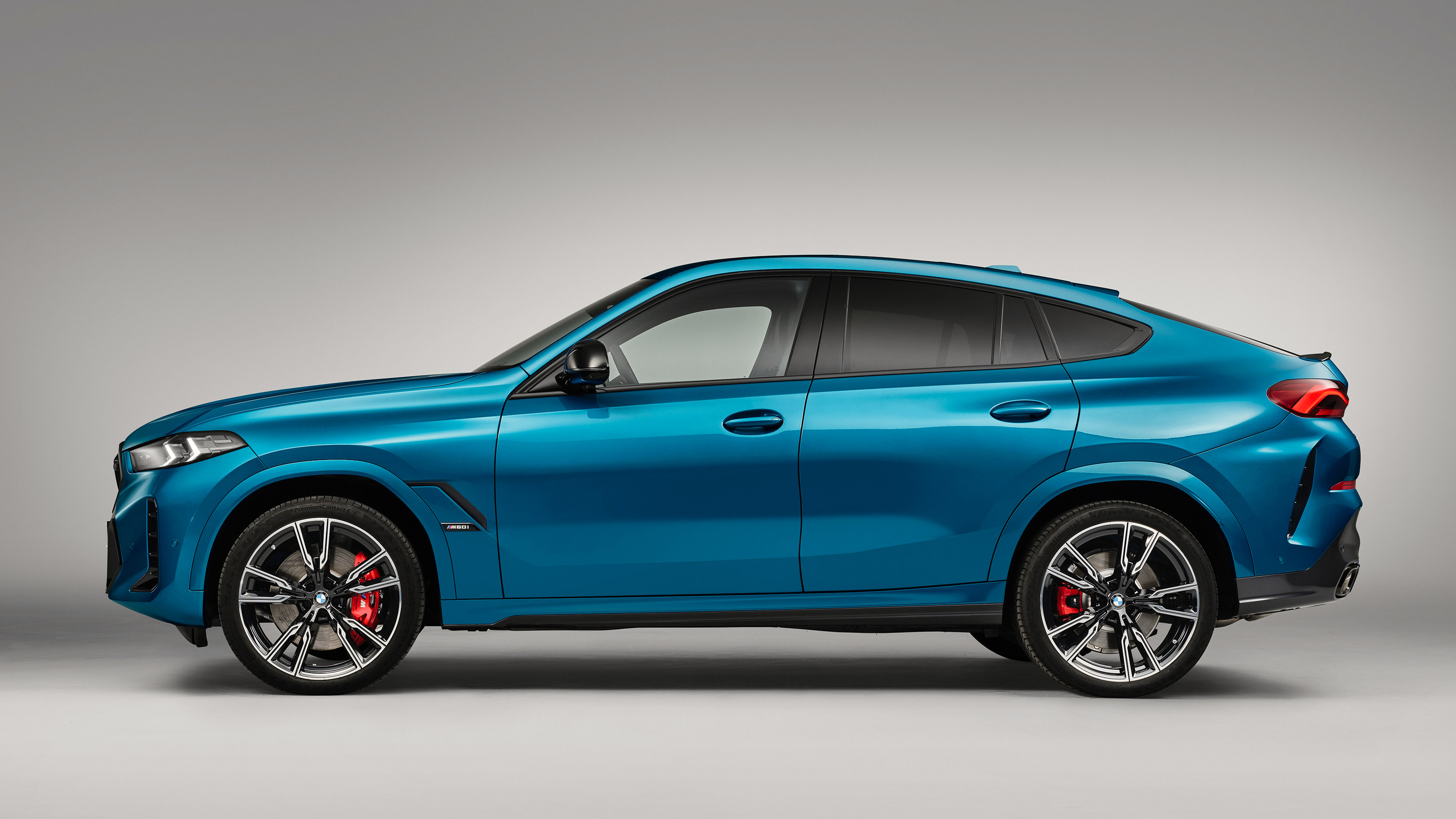 BMW X6 facelift - studio side