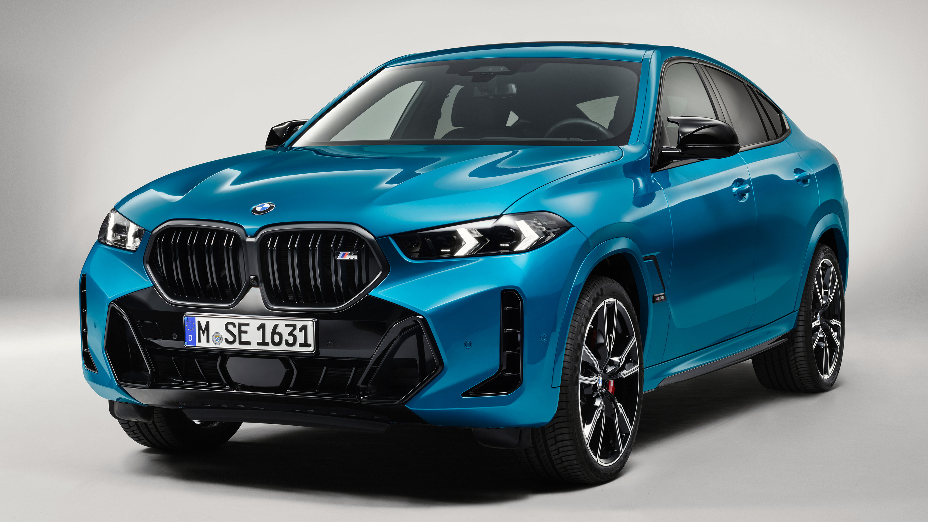 BMW X6 facelift - studio front