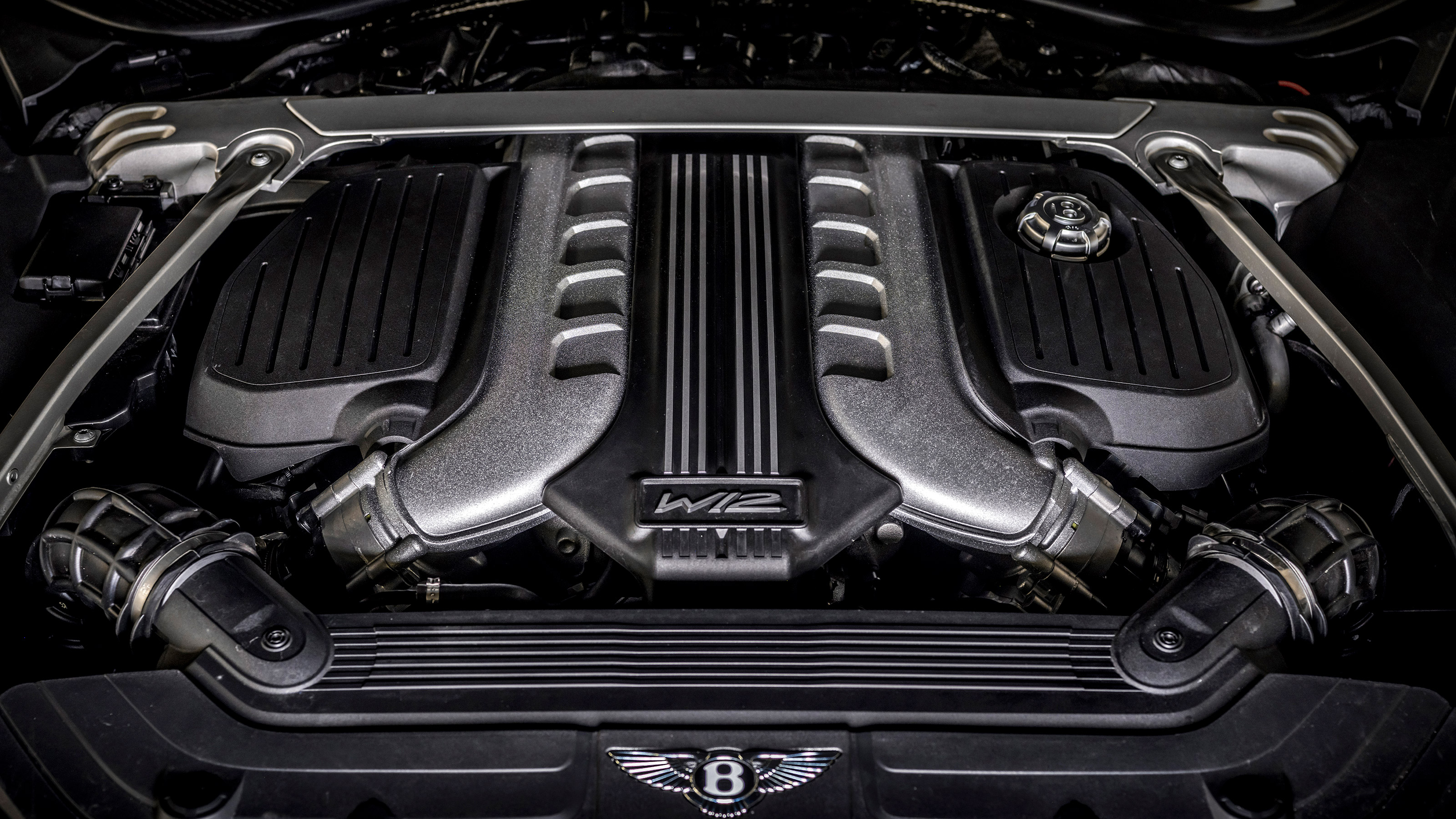 Bentley W12