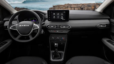 Dacia Jogger Hybrid 140 - dash