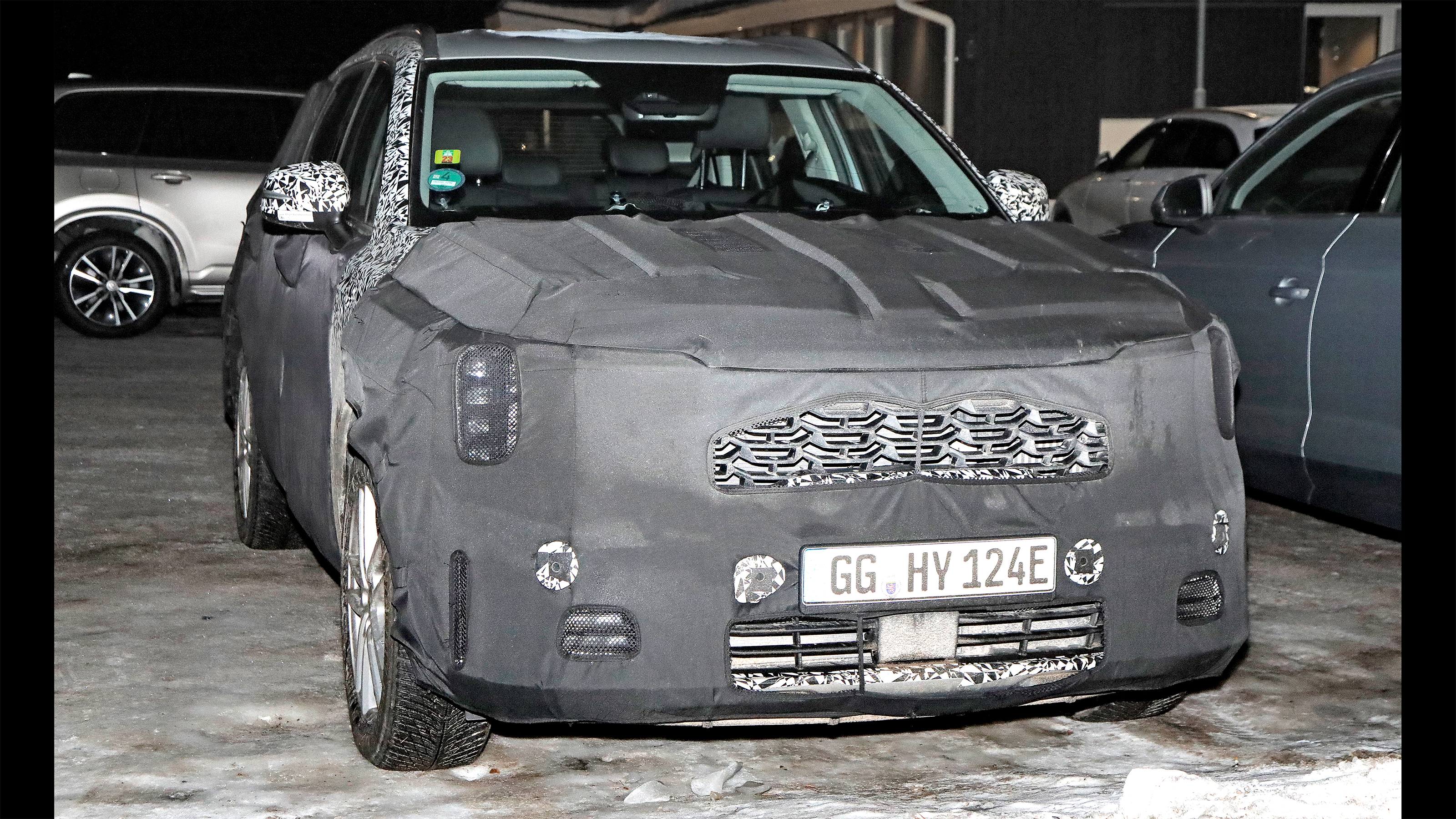 Kia Sorento facelift (camouflaged) - front