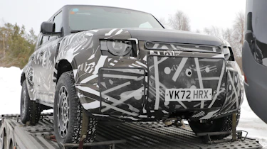 Land Rover Defender SVX - front