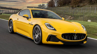 Maserati GranTurismo - front action