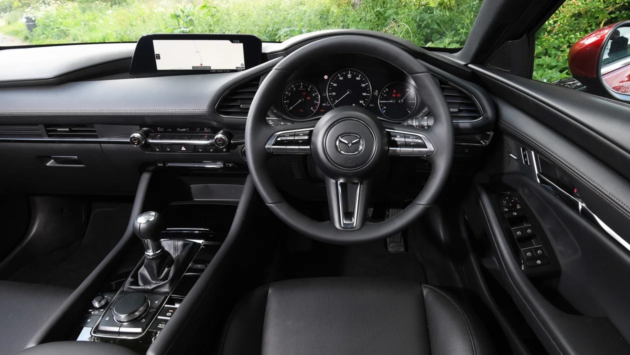 Used Mazda 3 Mk4 - dash