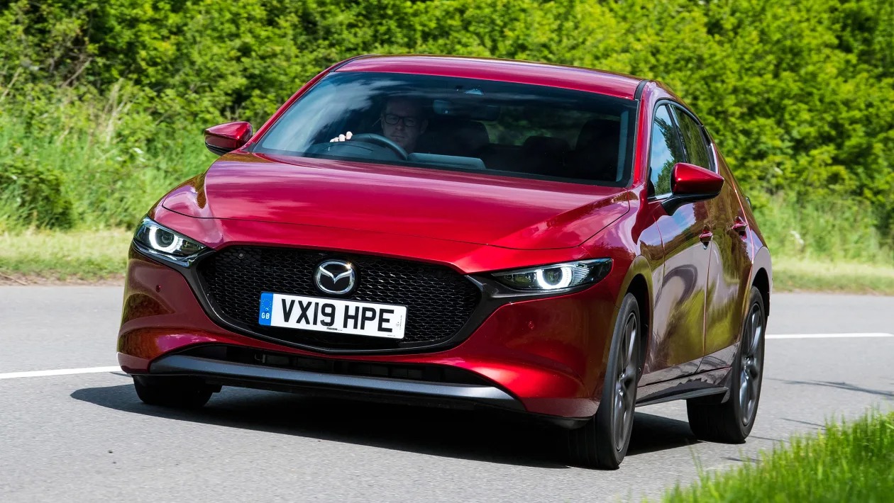 Used Mazda 3 Mk4 - front action