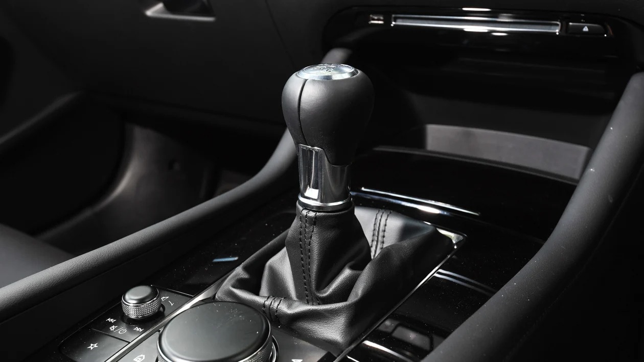 Used Mazda 3 Mk4 - transmission