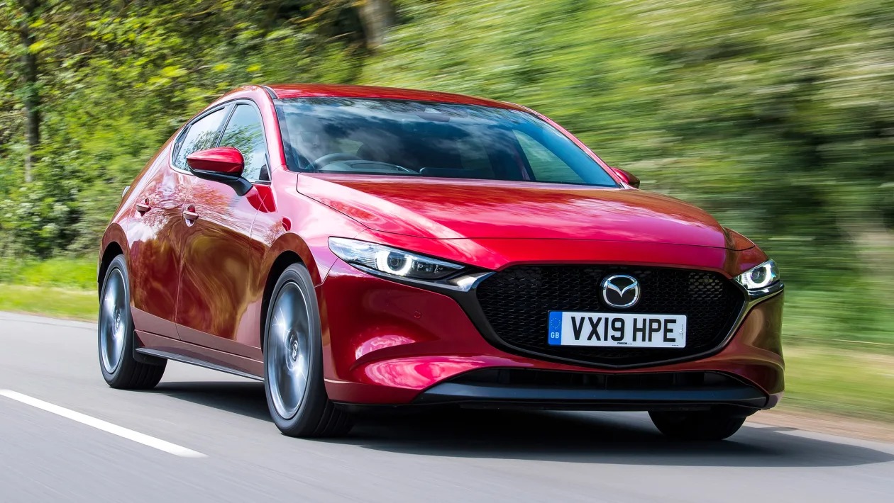 Used Mazda 3 Mk4 - front tracking