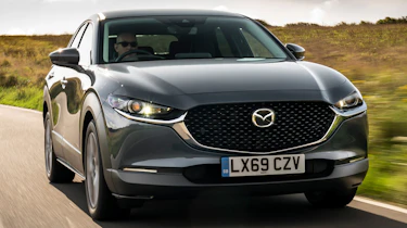 Mazda CX-30 - tracking