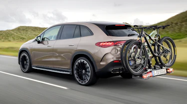 Mercedes EQE SUV - rear tracking