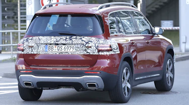 Mercedes GLB facelift (camouflaged red) - rear
