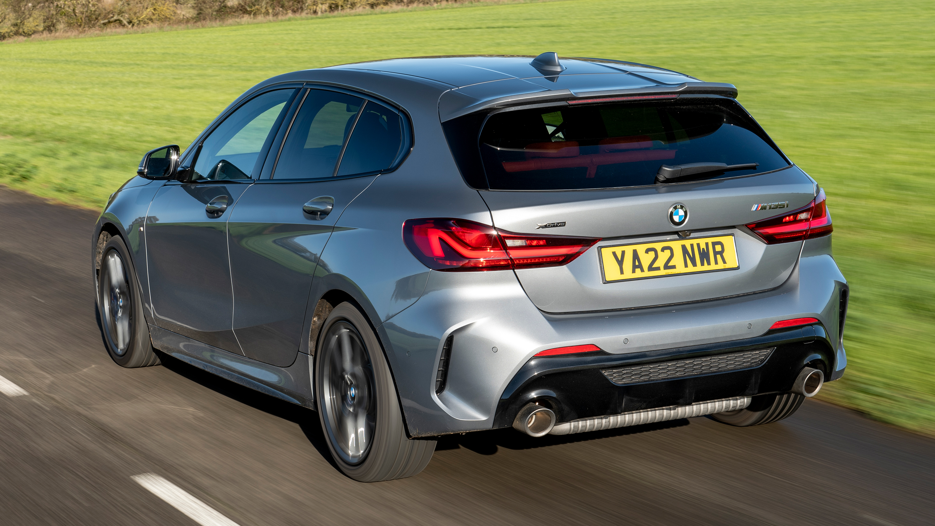 BMW M135i - rear tracking