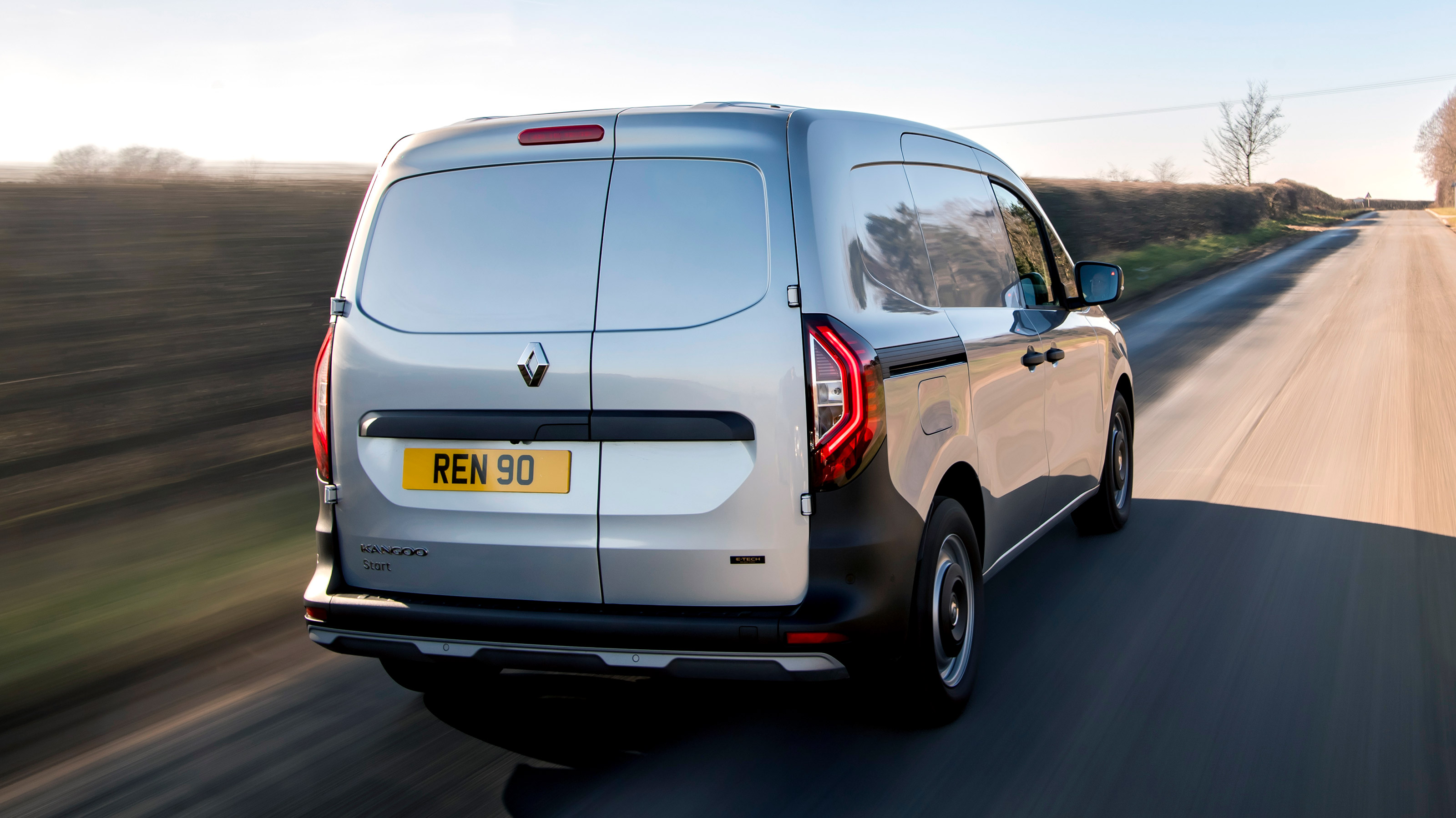 Renault Kangoo E-Tech - rear