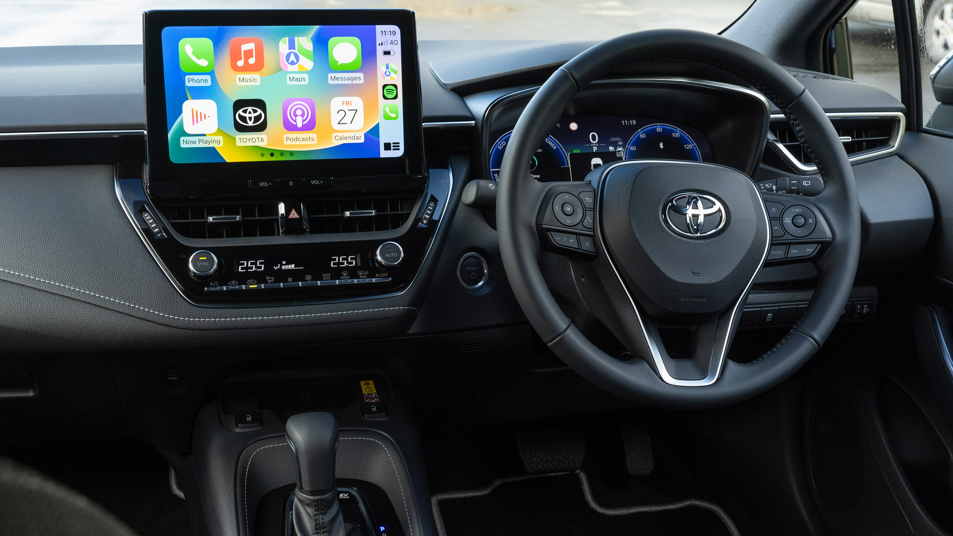 Toyota Corolla facelift - dash
