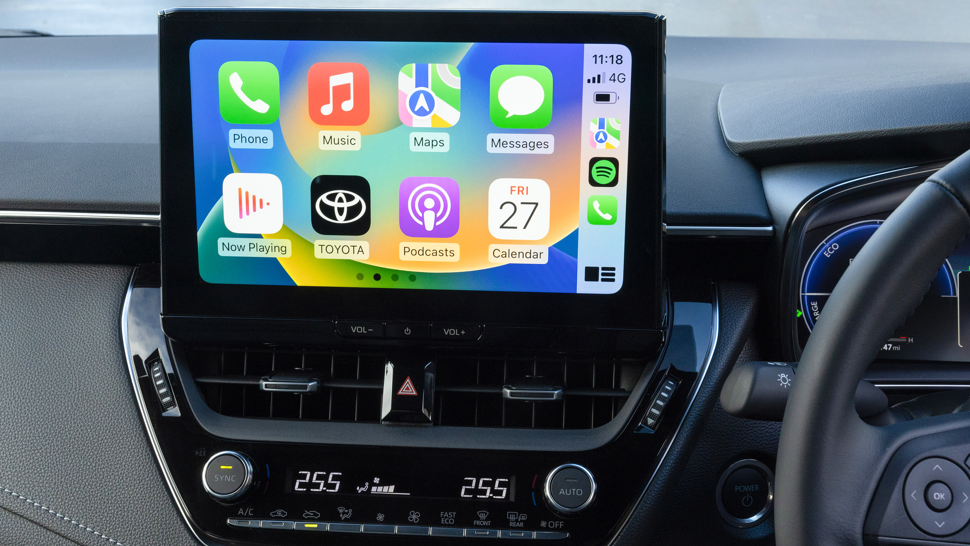 Toyota Corolla facelift - screen