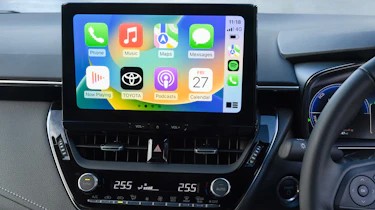 Toyota Corolla facelift - screen