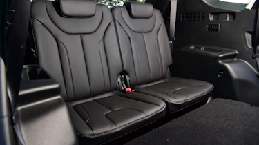 Used Hyundai Santa Fe Mk4 - rear seats