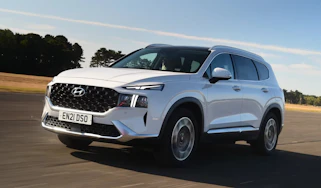 Used Hyundai Santa Fe Mk4 - front
