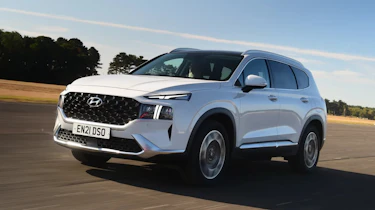 Used Hyundai Santa Fe Mk4 - front