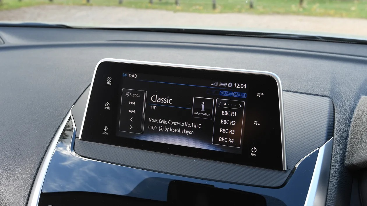 Used Mitsubishi Eclipse Cross - screen