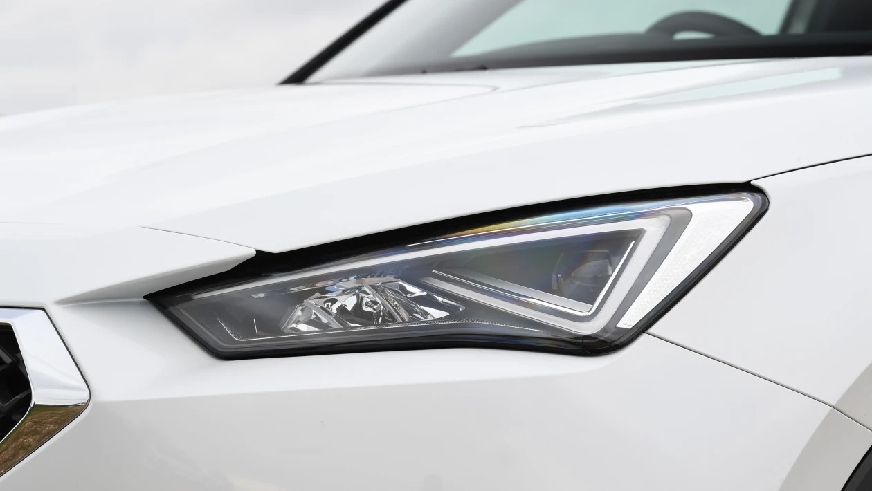 Used SEAT Tarraco - front light