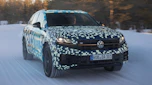 Volkswagen Touareg camouflaged - front