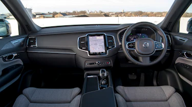 Volvo XC90 T8 Recharge - interior
