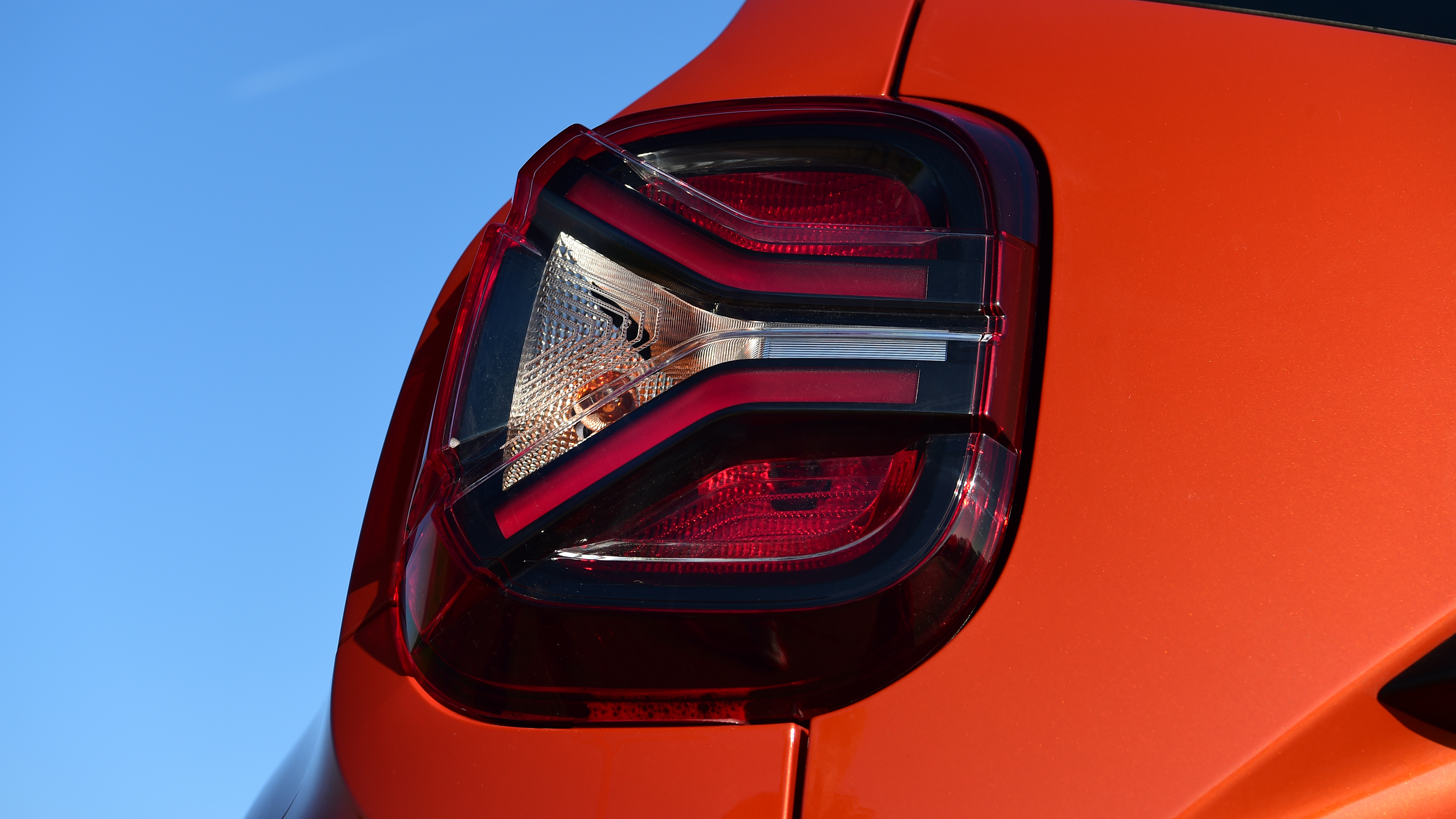 Dacia Duster - tail light