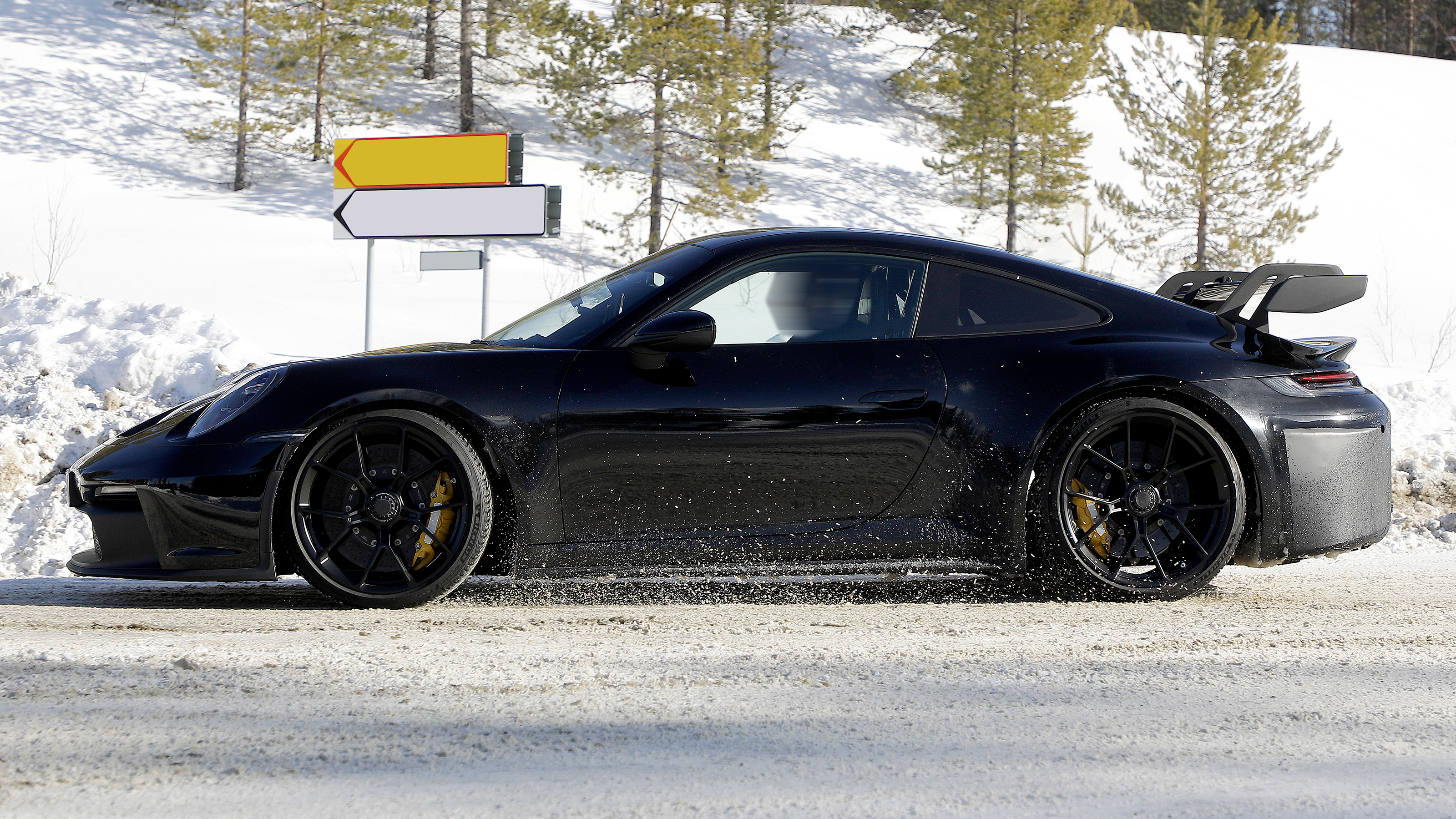 2023 Porsche 911 GT3 facelift (camouflaged) - side