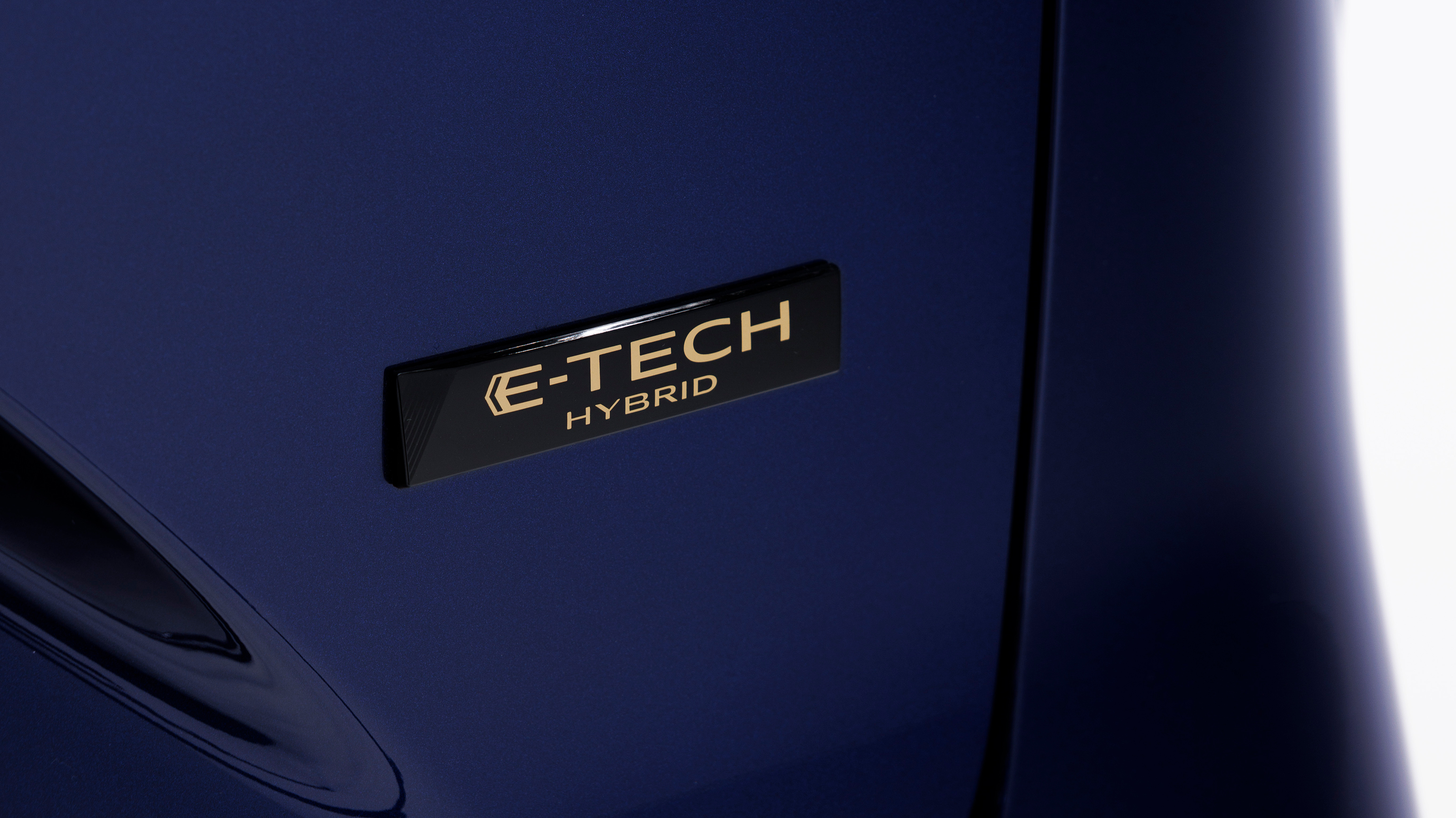 Renault Espace SUV - 'E-Tech' badge