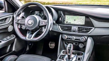 Alfa Romeo Giulia - dash