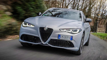 Alfa Romeo Giulia - front tracking