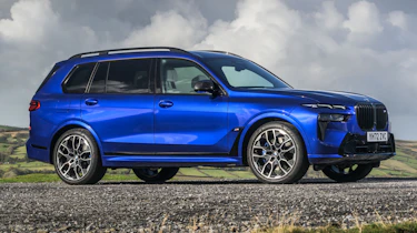 BMW X7 M60i xDrive - front static