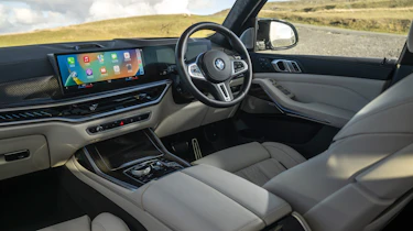 BMW X7 M60i xDrive - interior