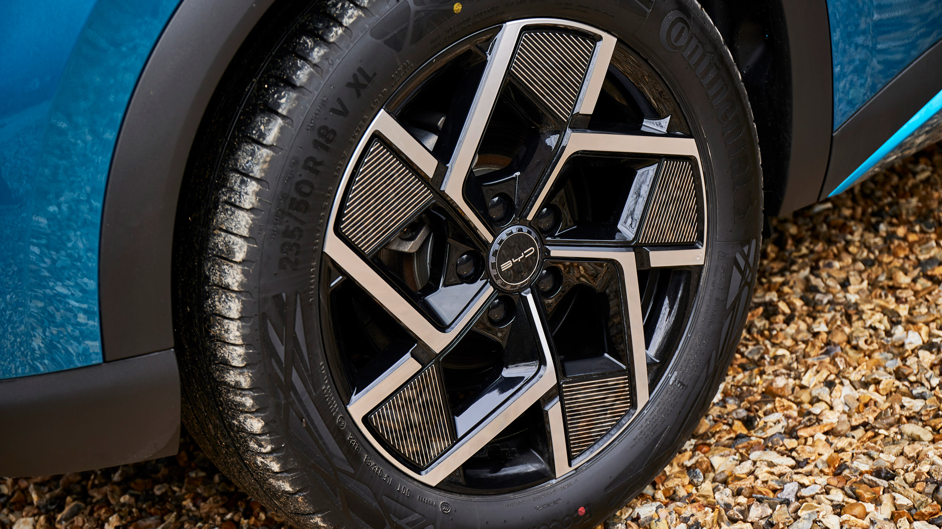 BYD Atto 3 - wheel