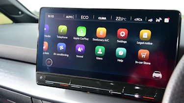 Cupra Born V1 - infotainment screen (apps menu)