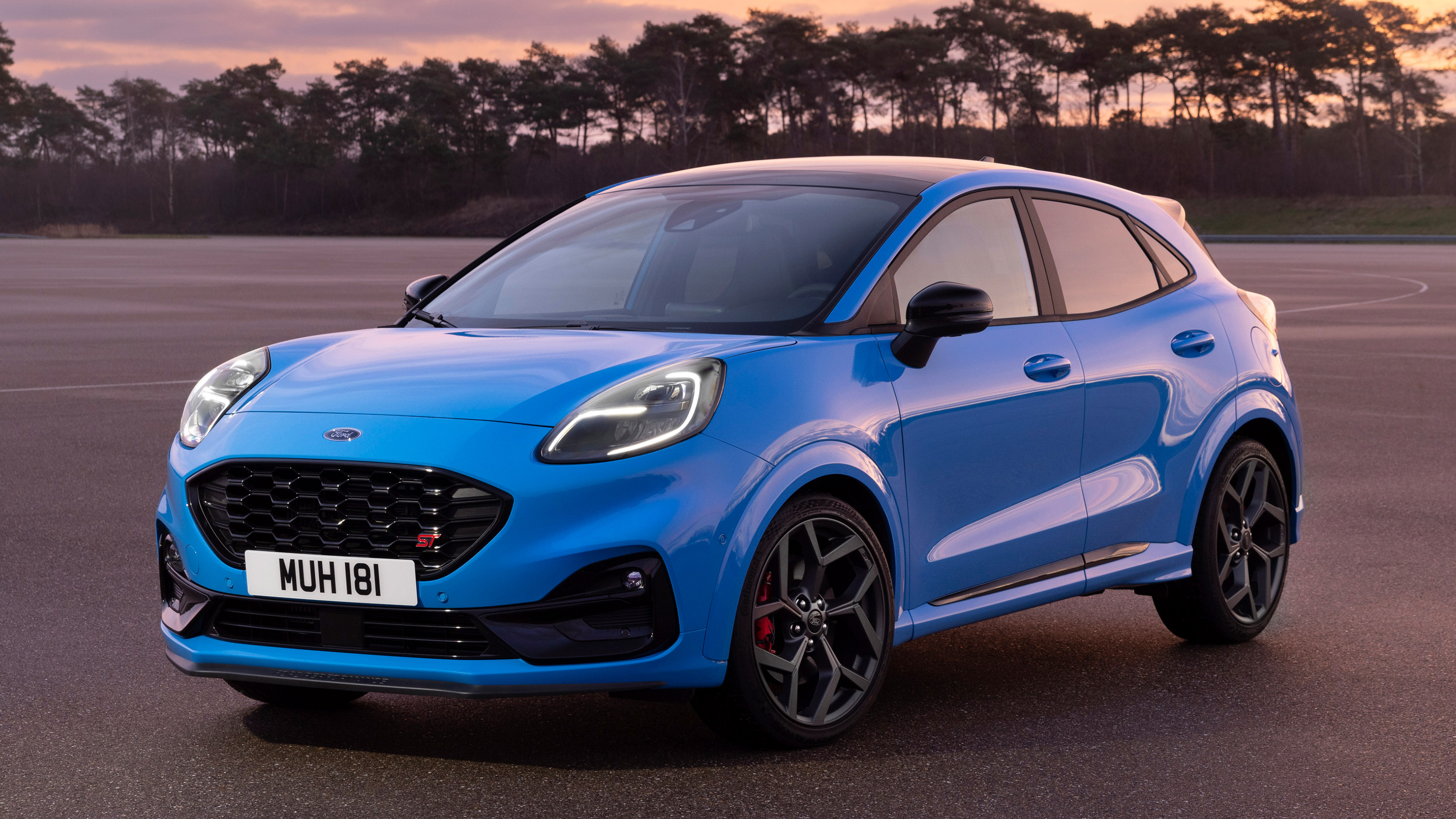 Ford Puma ST Powershift - front static