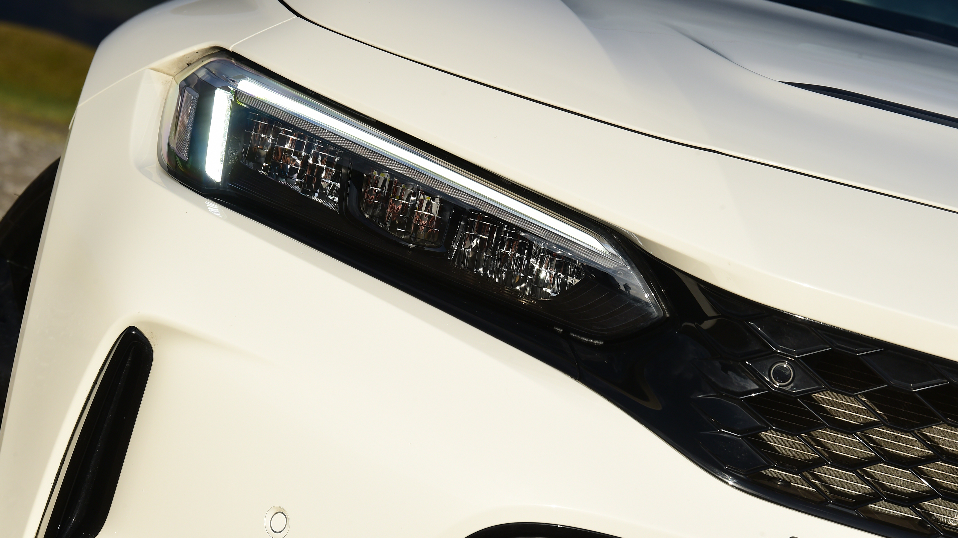 Honda Civic Type R - headlight