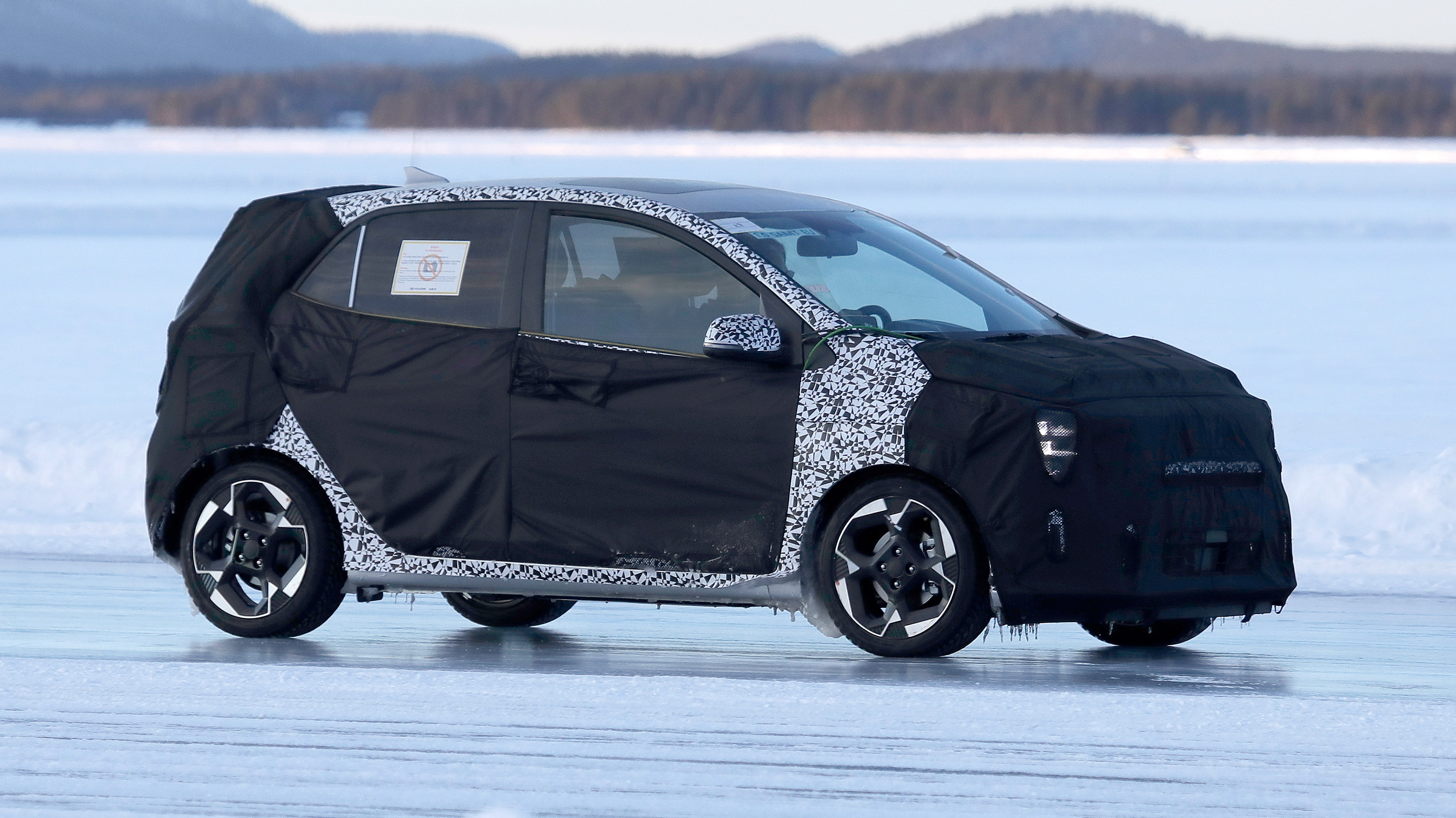 Kia Picanto spyshot 3