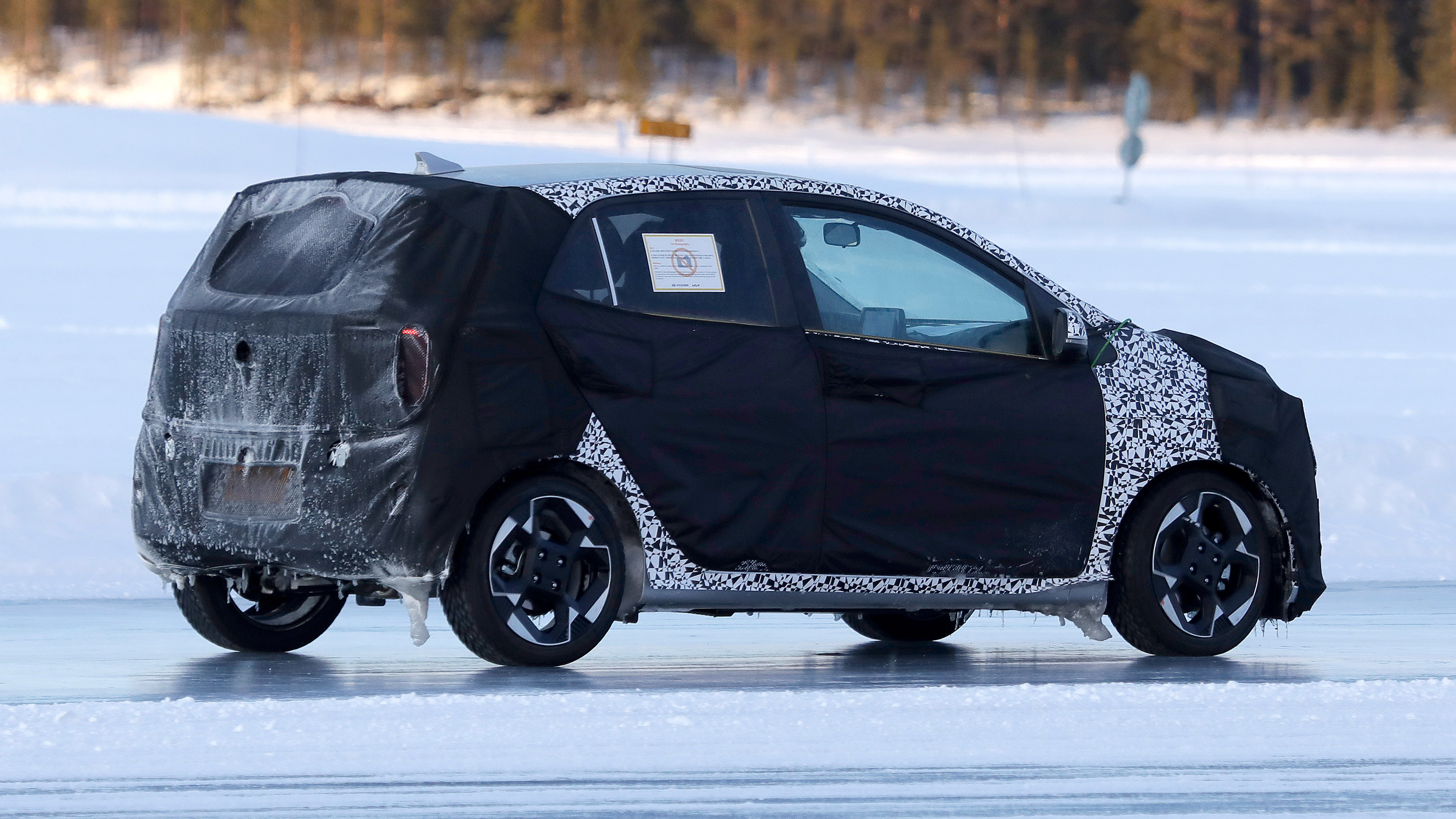 Kia Picanto spyshot 5