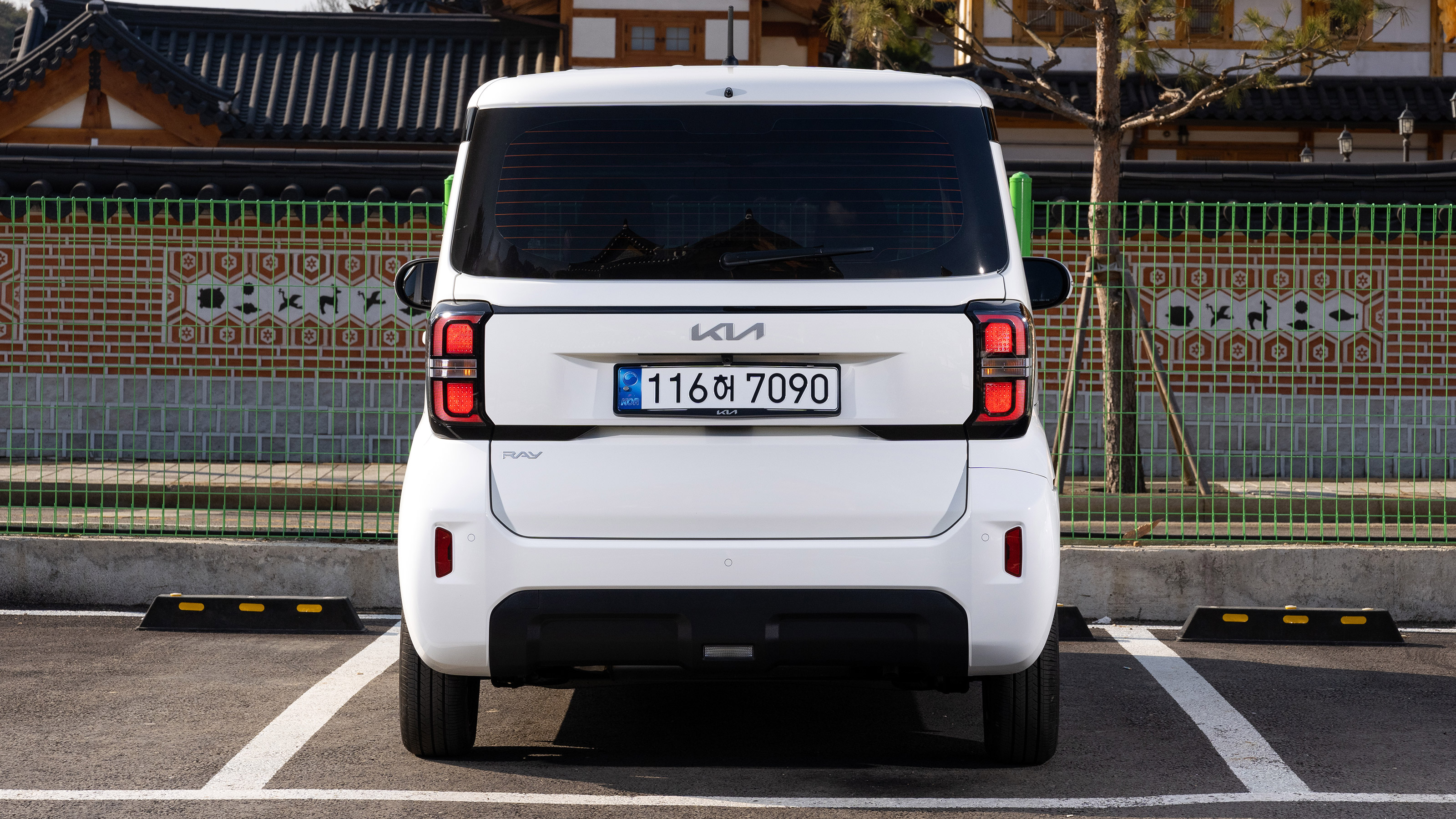 Kia Ray - full rear