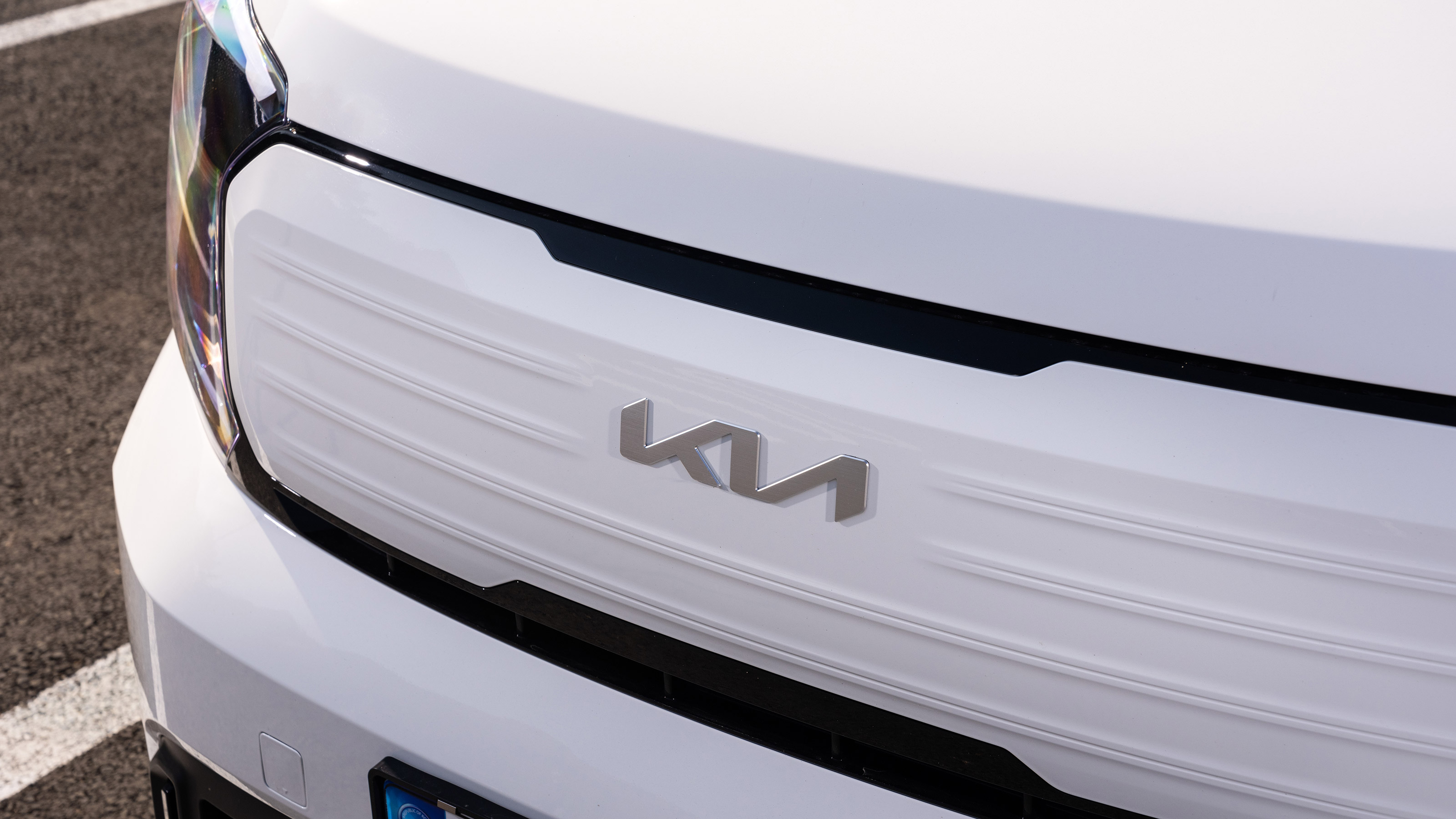 Kia Ray - grille