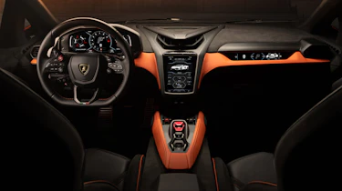 Lamborghini Revuelto - dash