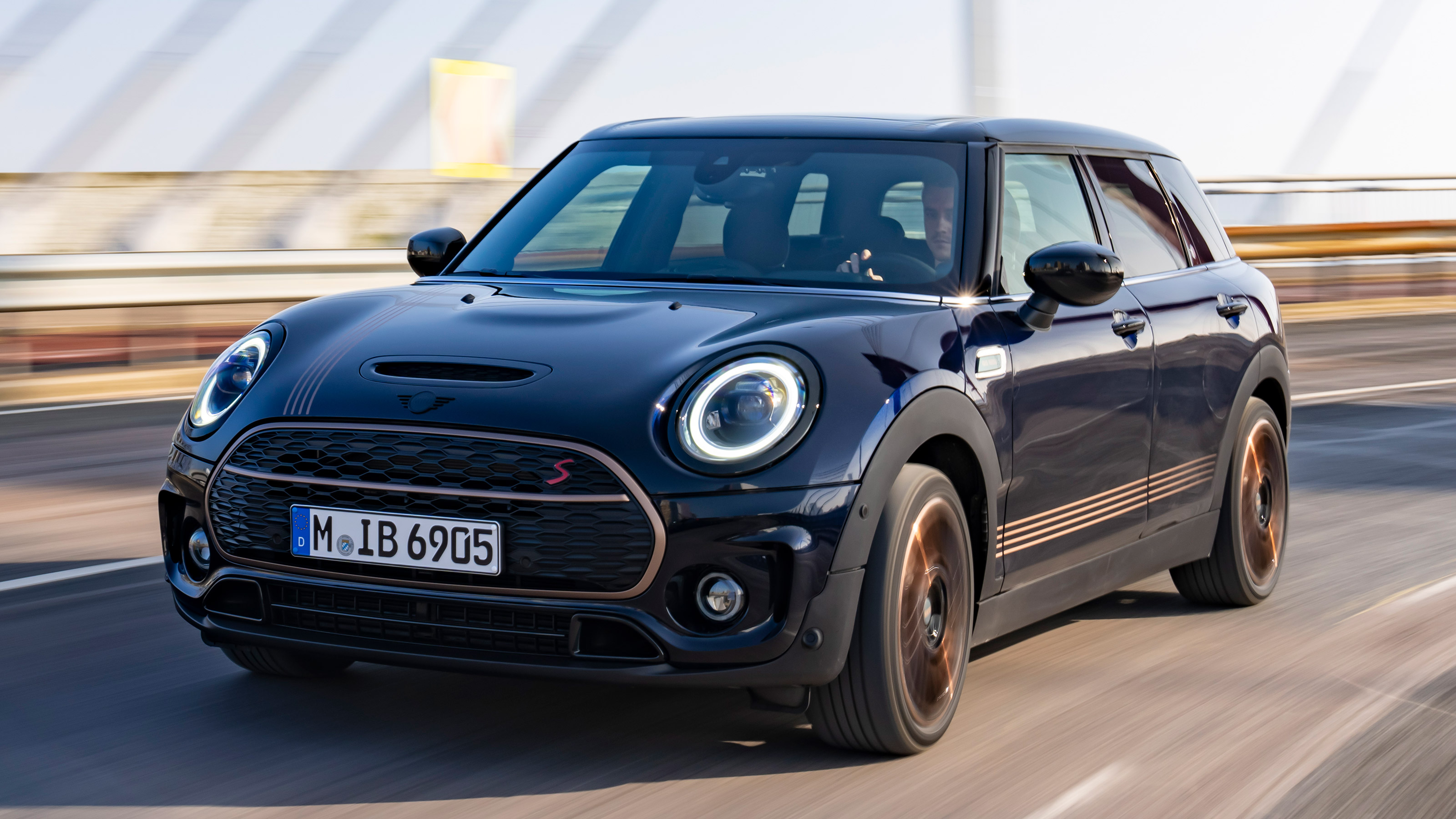 MINI Clubman Final Edition - front