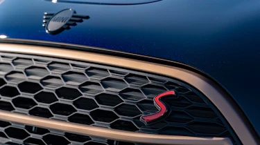 MINI Clubman Final Edition - grille
