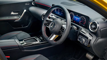 Mercedes A-Class - dash