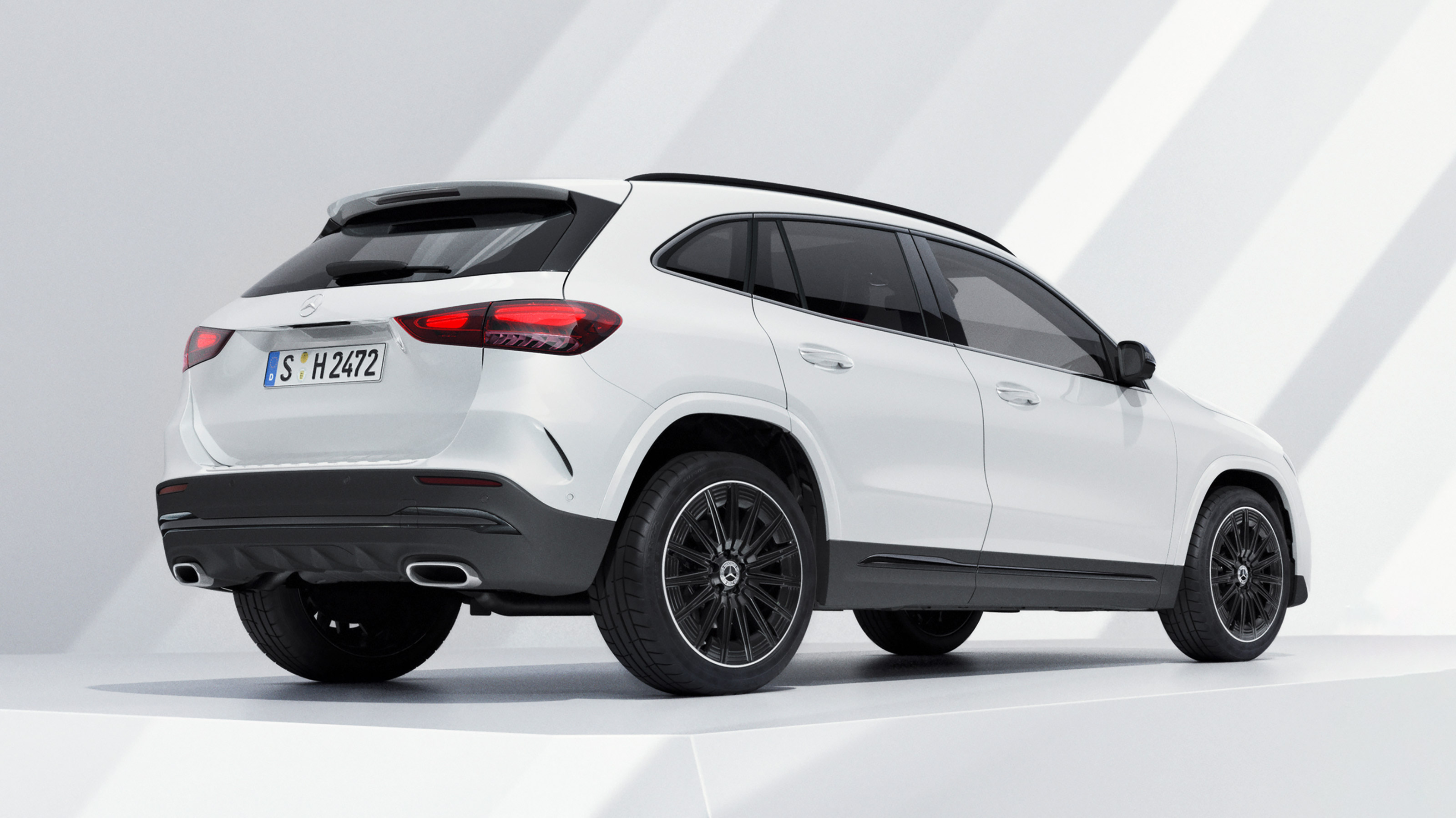 Mercedes GLA facelift - rear