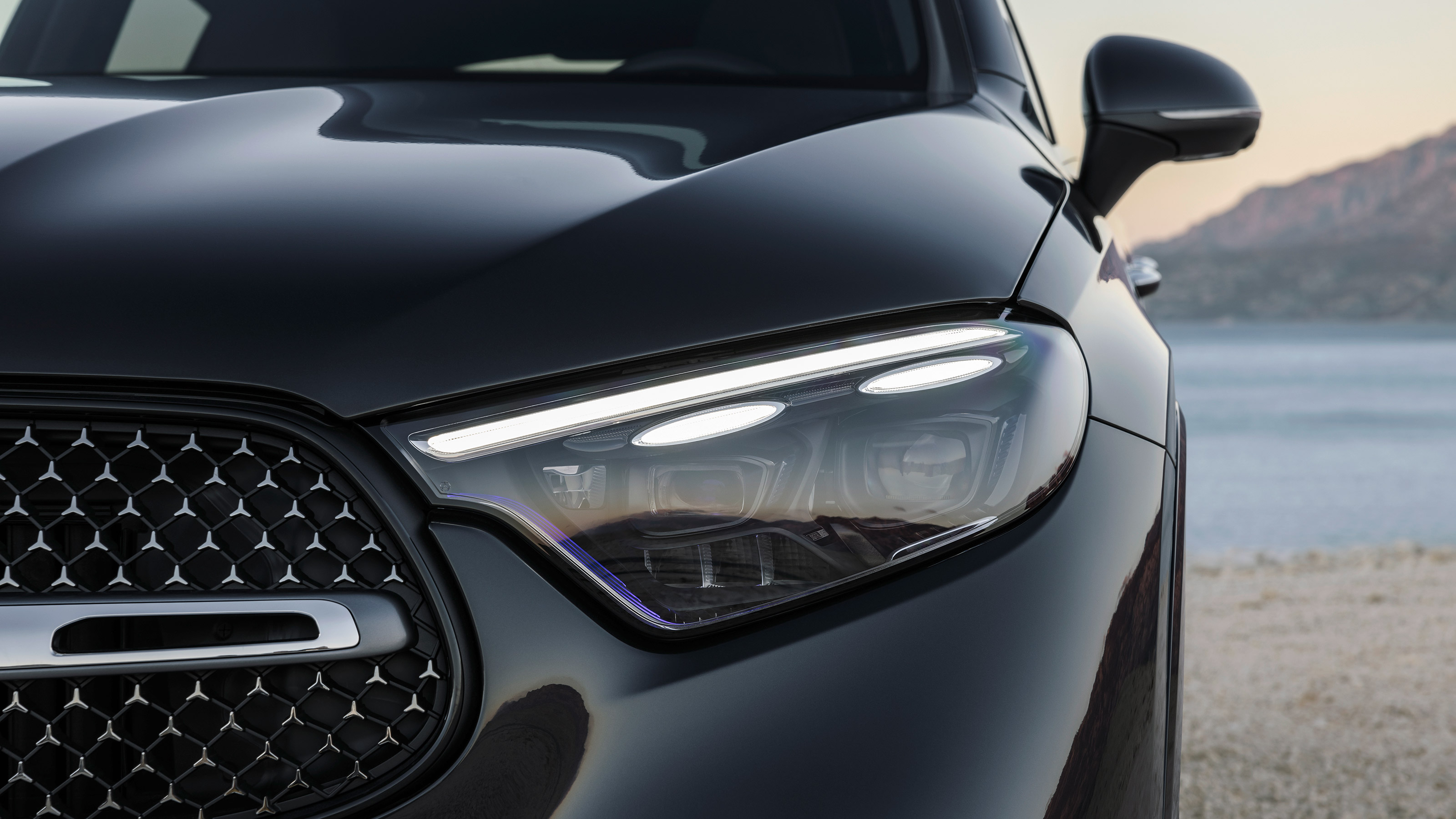 Mercedes GLC Coupe - front light