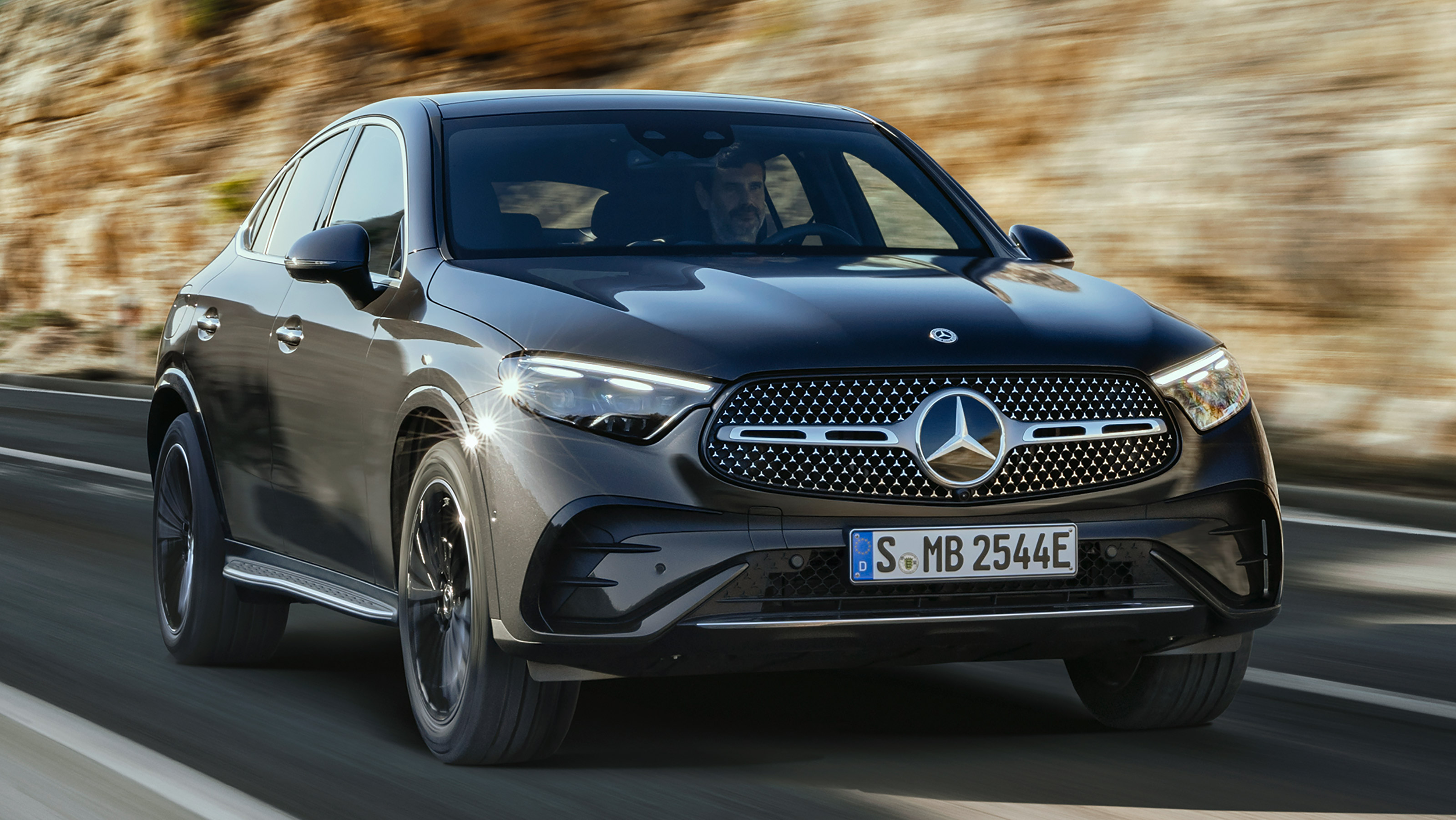 Mercedes GLC Coupe - front action