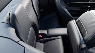 Mercedes-AMG SL 55 - rear seats