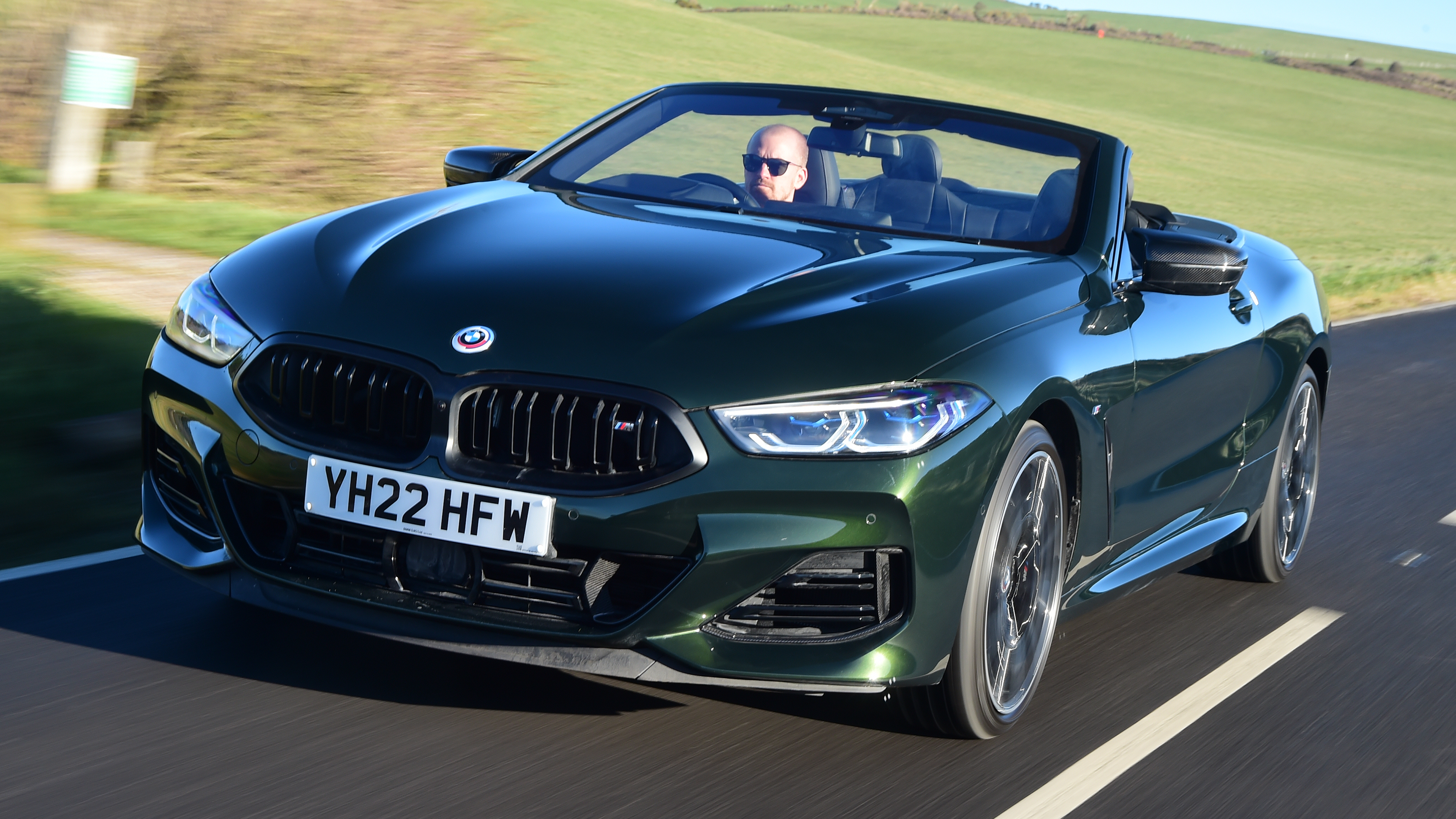BMW M850i - front tracking